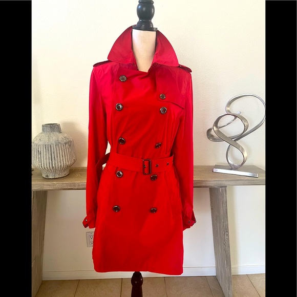 Burberry Raincoat Trench Coat